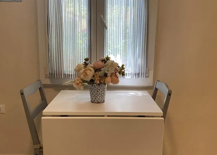 La Casina Al Mare 別荘 マリーナ・ディ・カッラーラ